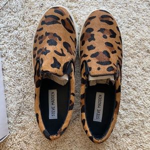 Steve Madden. Eccentric sneaker. size 6.5.